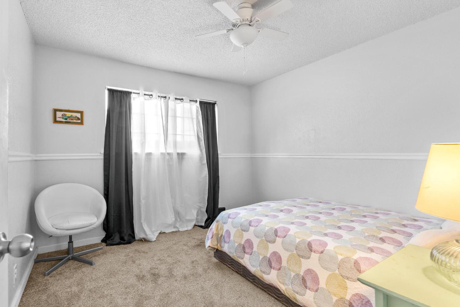 2373 Wolf St, Merced, CA 95348