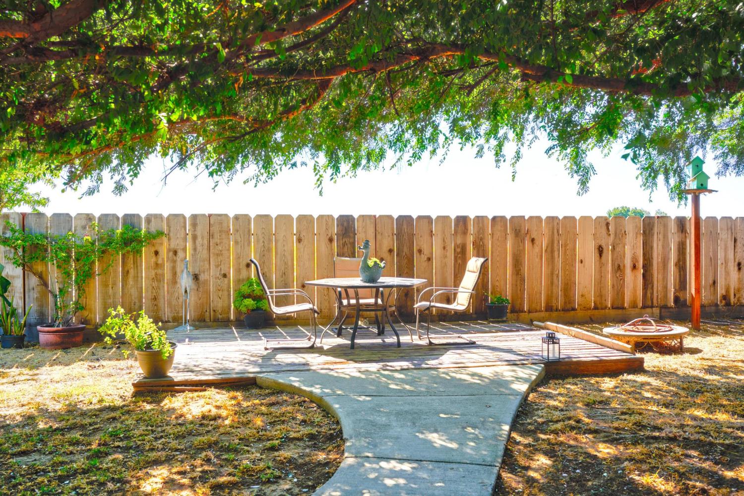 2373 Wolf St, Merced, CA 95348