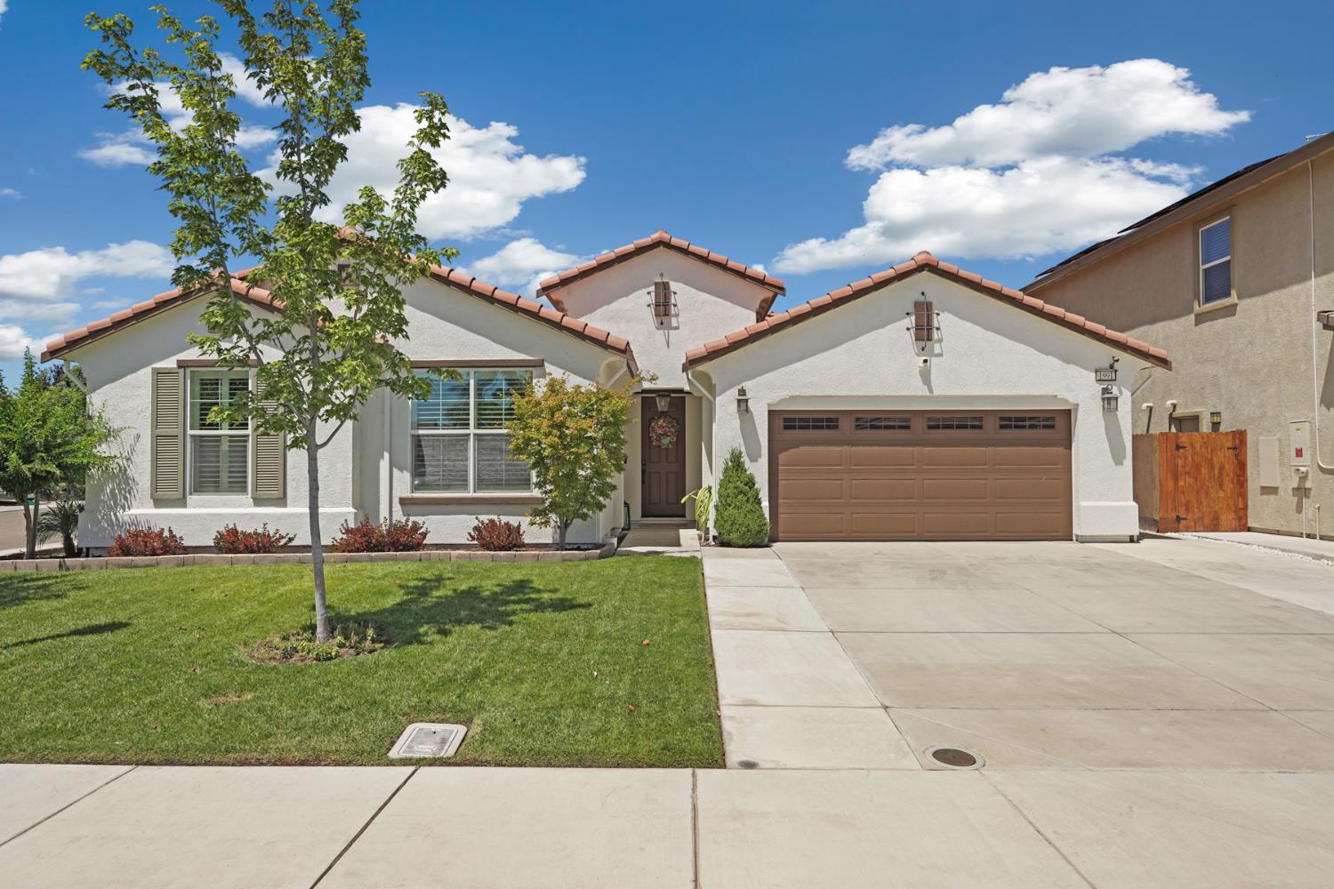 1991 Lovejoy Ave, Manteca, CA 95337