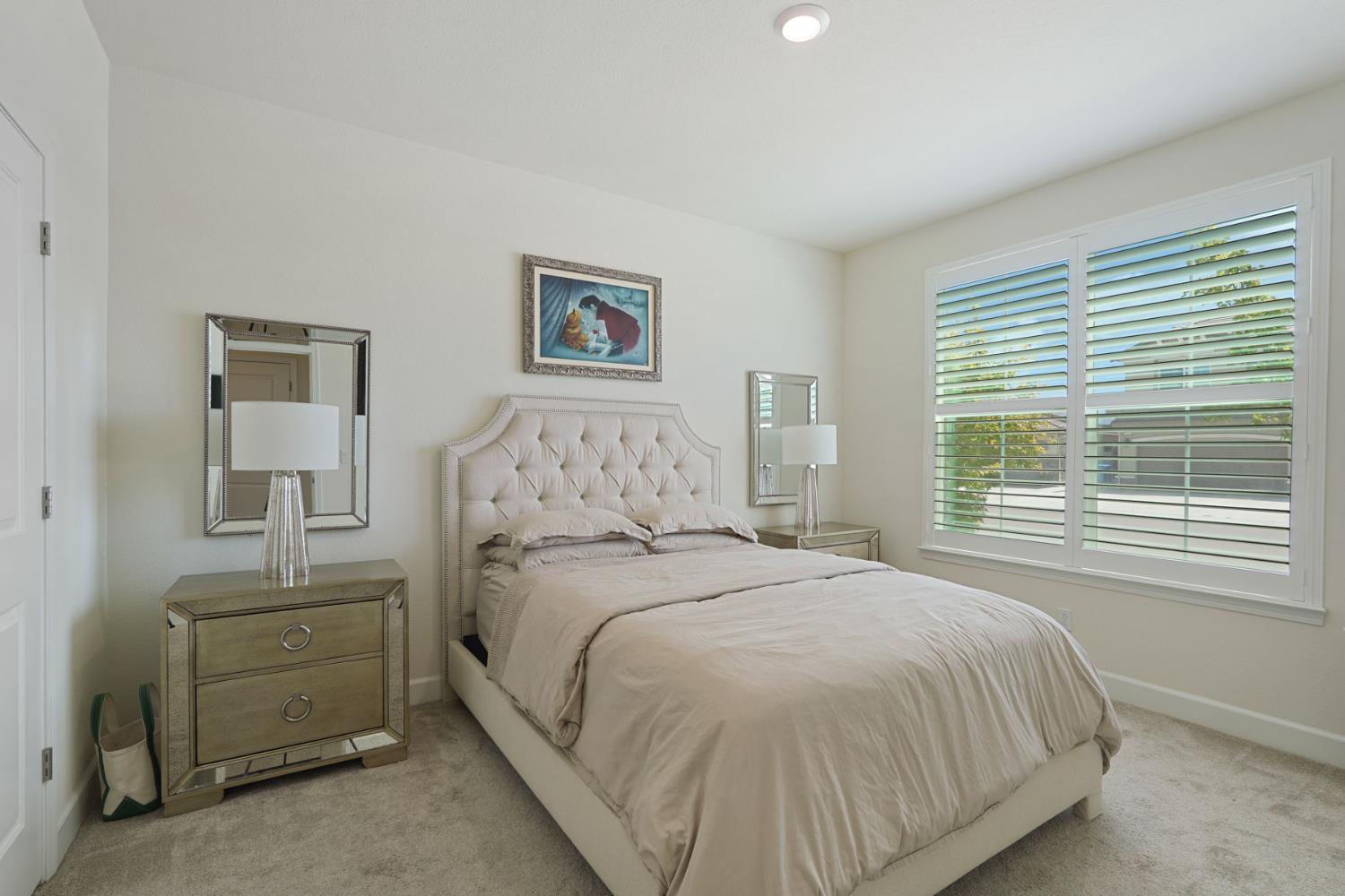 1991 Lovejoy Ave, Manteca, CA 95337