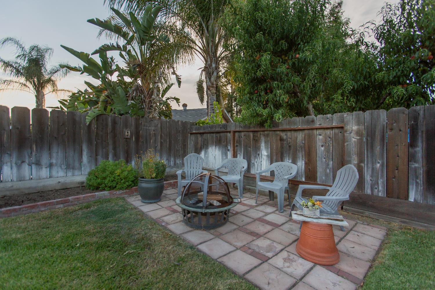 2761 Ball Ct, Turlock, CA 95382