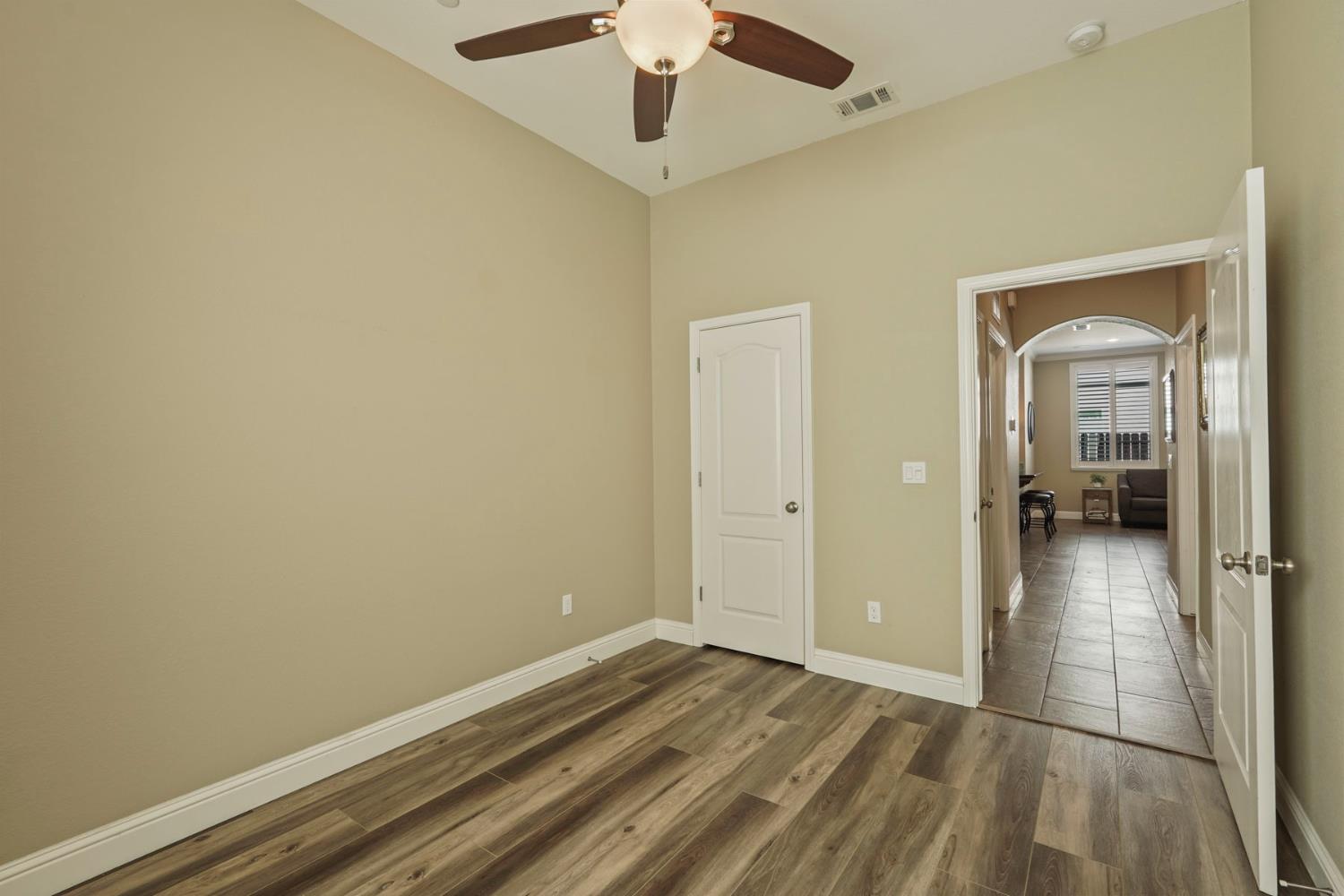 1493 Toy Ct, Manteca, CA 95337