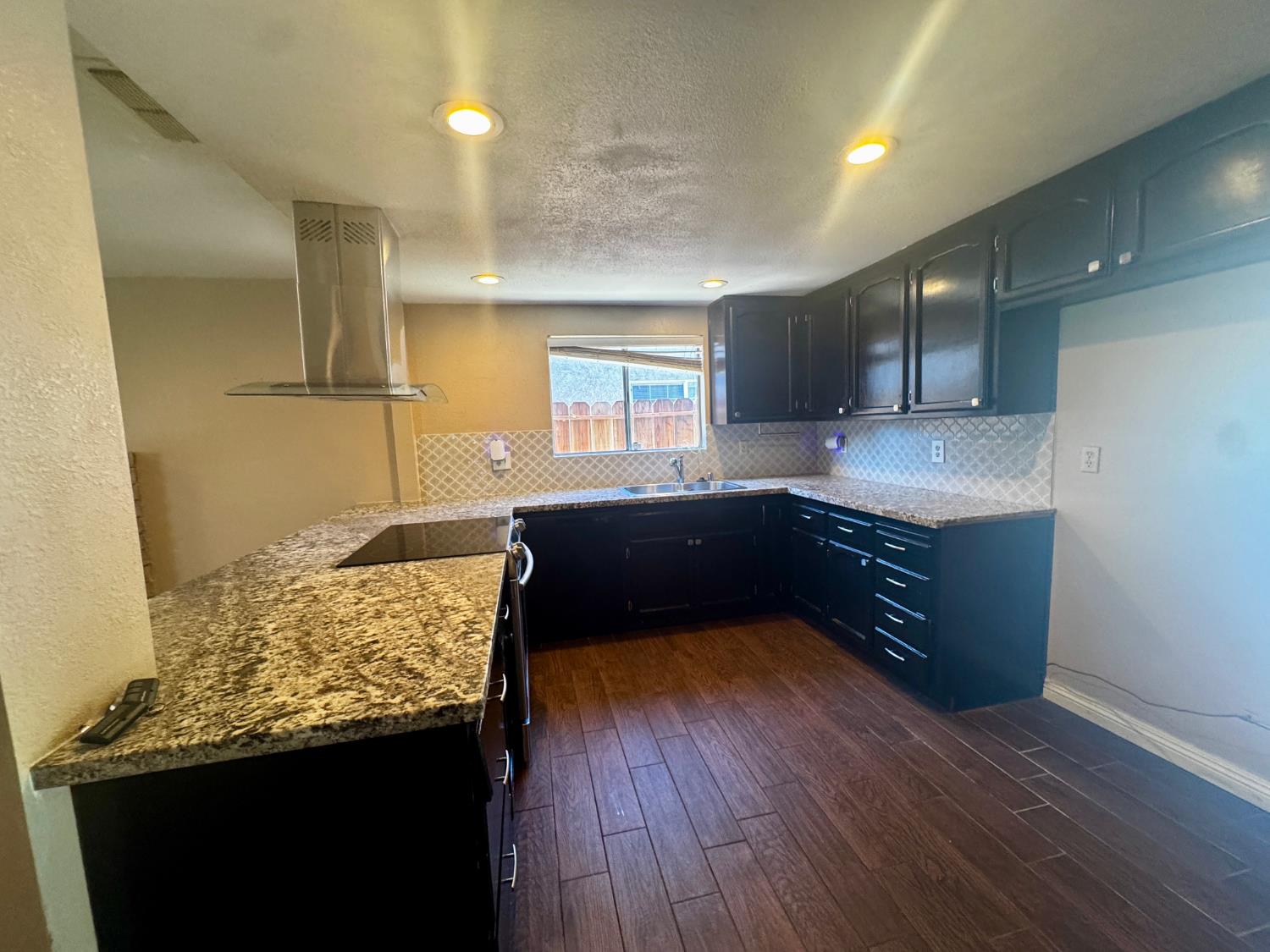 2940 Blackburn Ct, Turlock, CA 95382