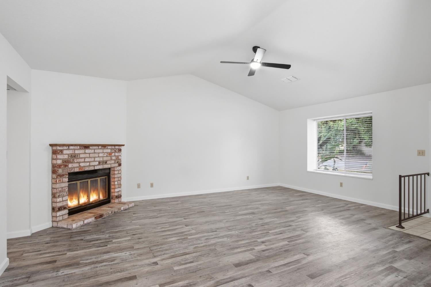 3804 Terneuzen Ave, Modesto, CA 95356