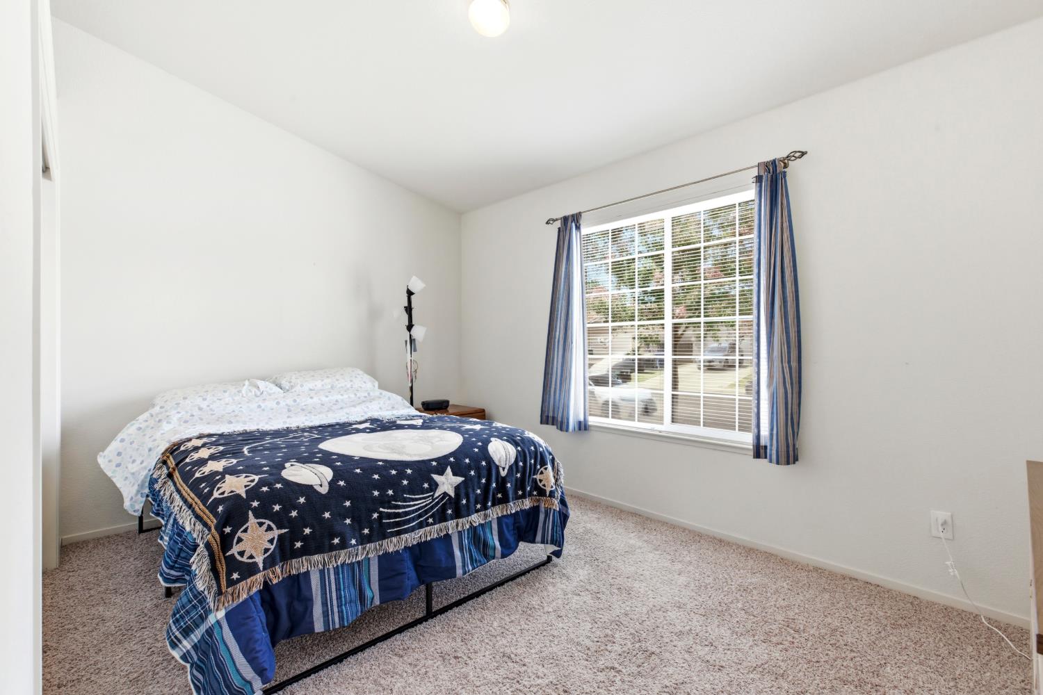 2085 W Solis St, Merced, CA 95348