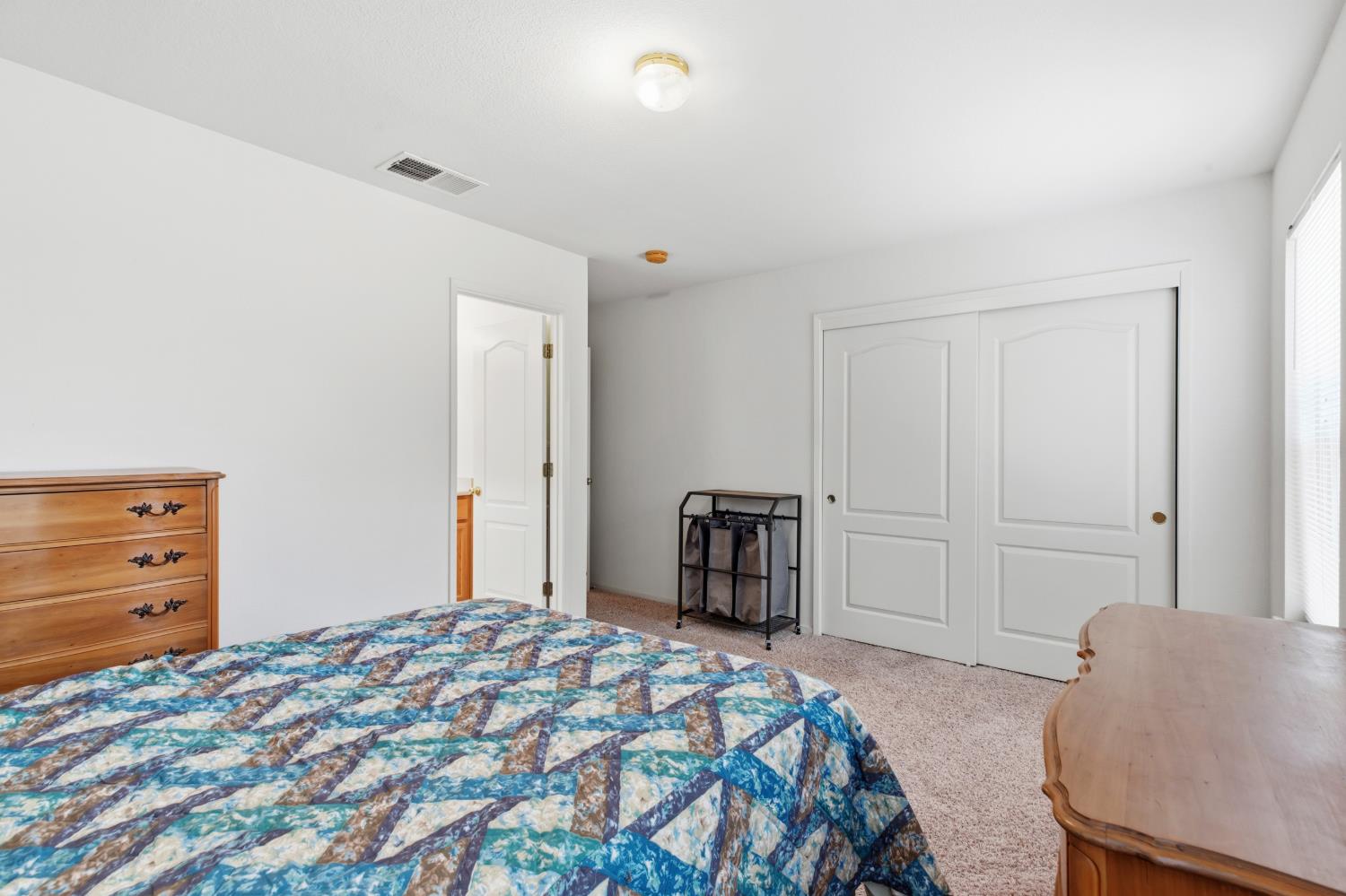 2085 W Solis St, Merced, CA 95348