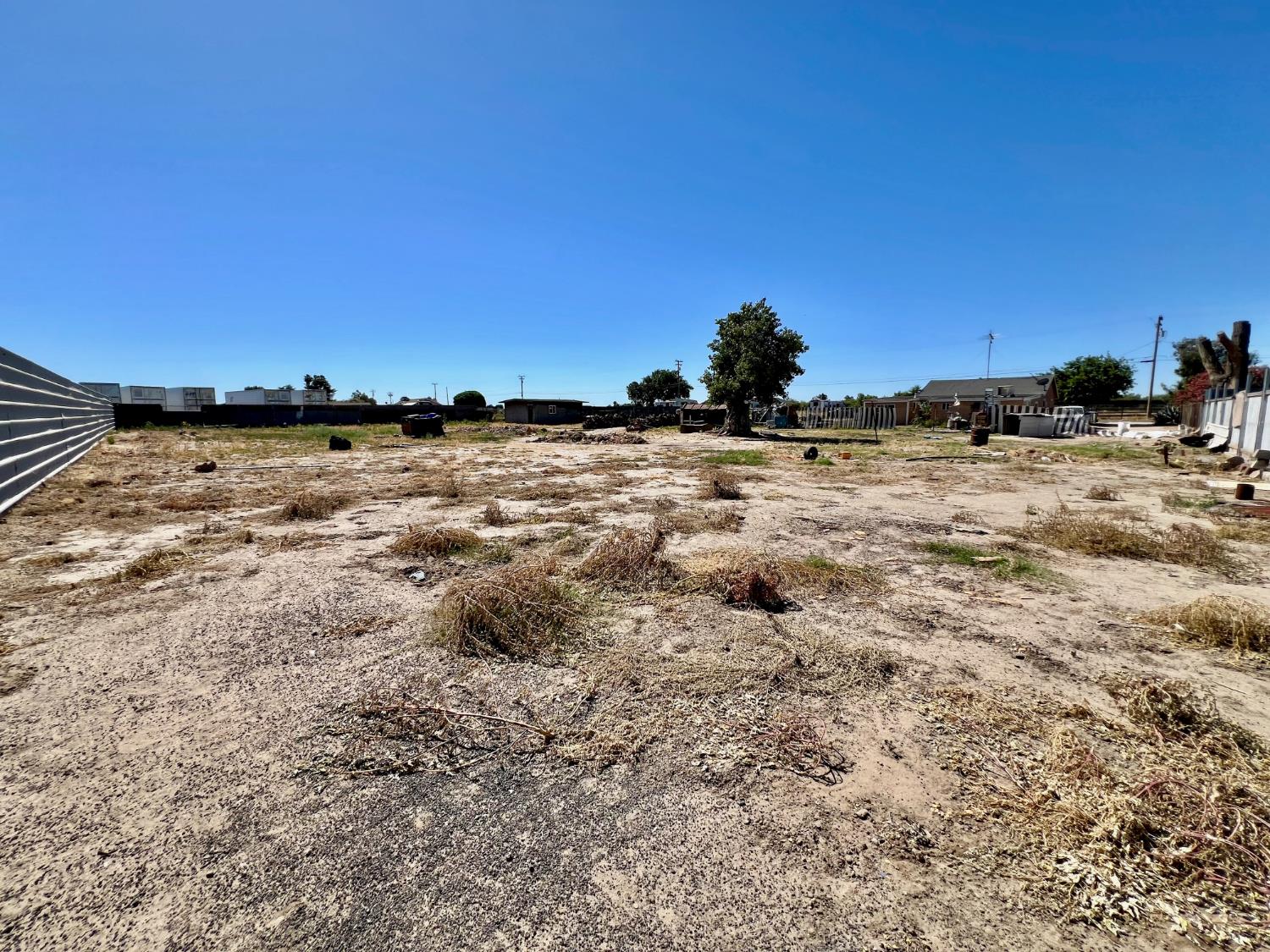 218 E Greenway Ave, Turlock, CA 95380