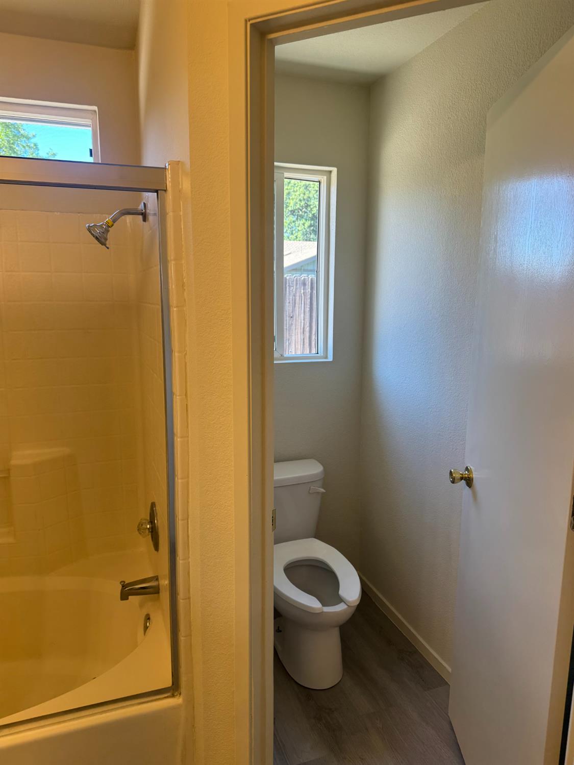 2529 Rushing River Dr, Modesto, CA 95351