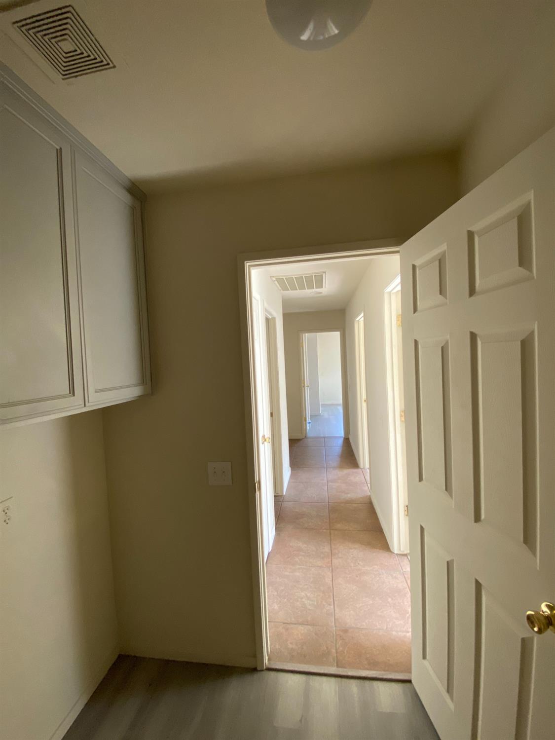 2529 Rushing River Dr, Modesto, CA 95351