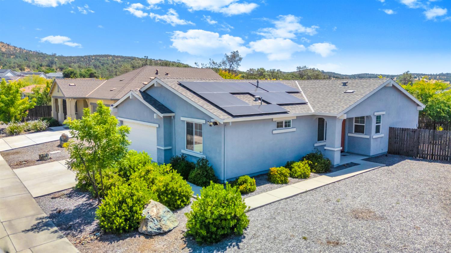 123 Raccoon Hollow Loop, Copperopolis, CA 95228