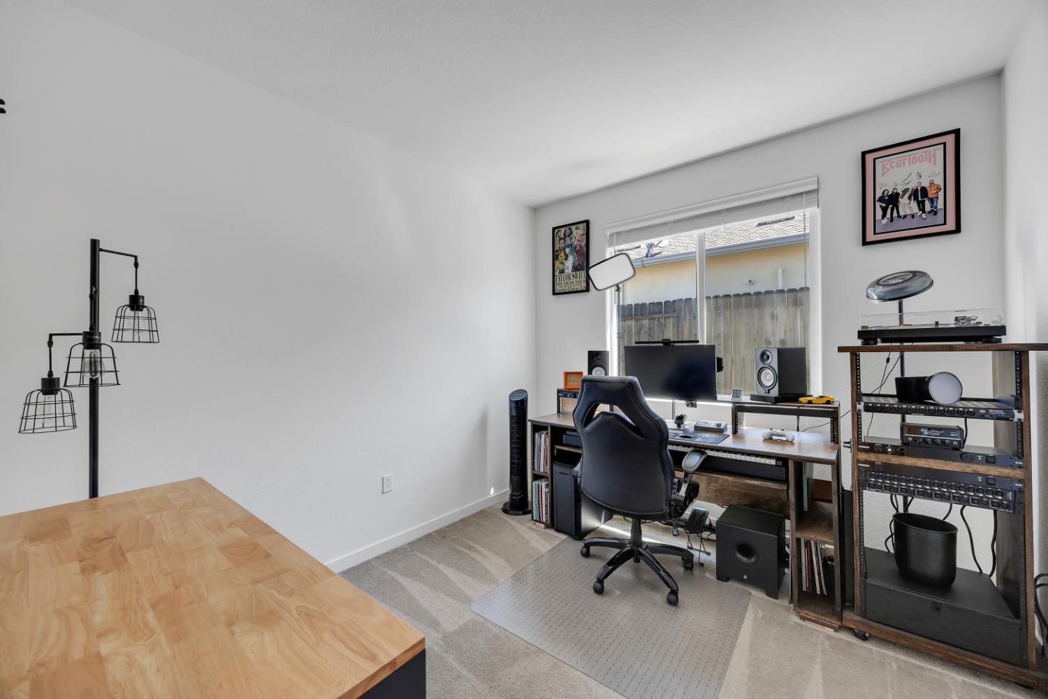 123 Raccoon Hollow Loop, Copperopolis, CA 95228