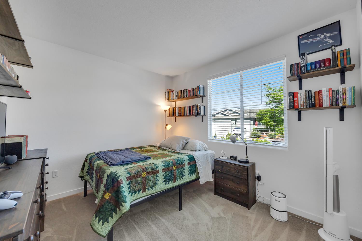 123 Raccoon Hollow Loop, Copperopolis, CA 95228