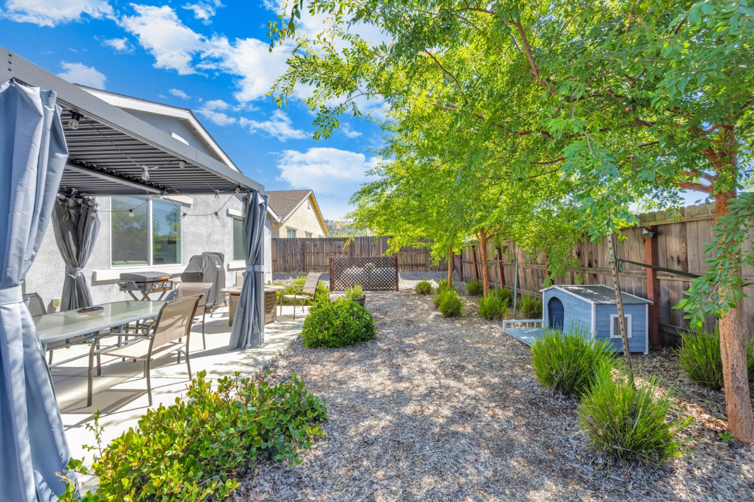 123 Raccoon Hollow Loop, Copperopolis, CA 95228