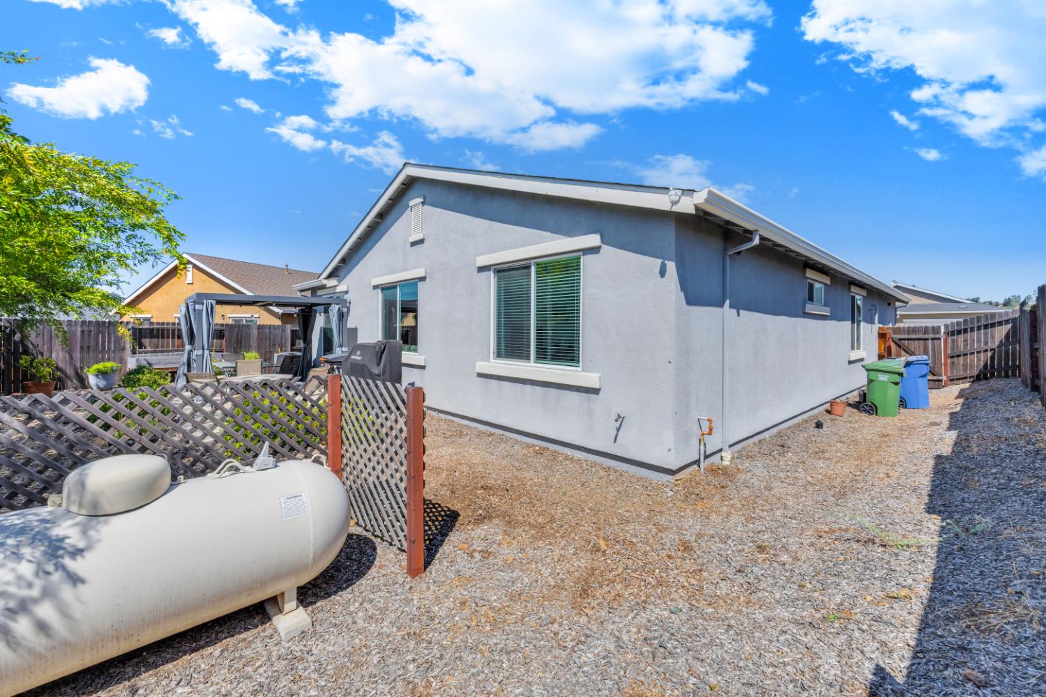 123 Raccoon Hollow Loop, Copperopolis, CA 95228