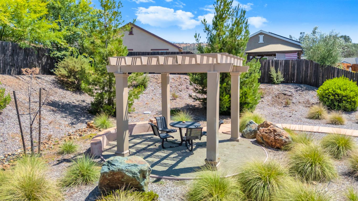 123 Raccoon Hollow Loop, Copperopolis, CA 95228