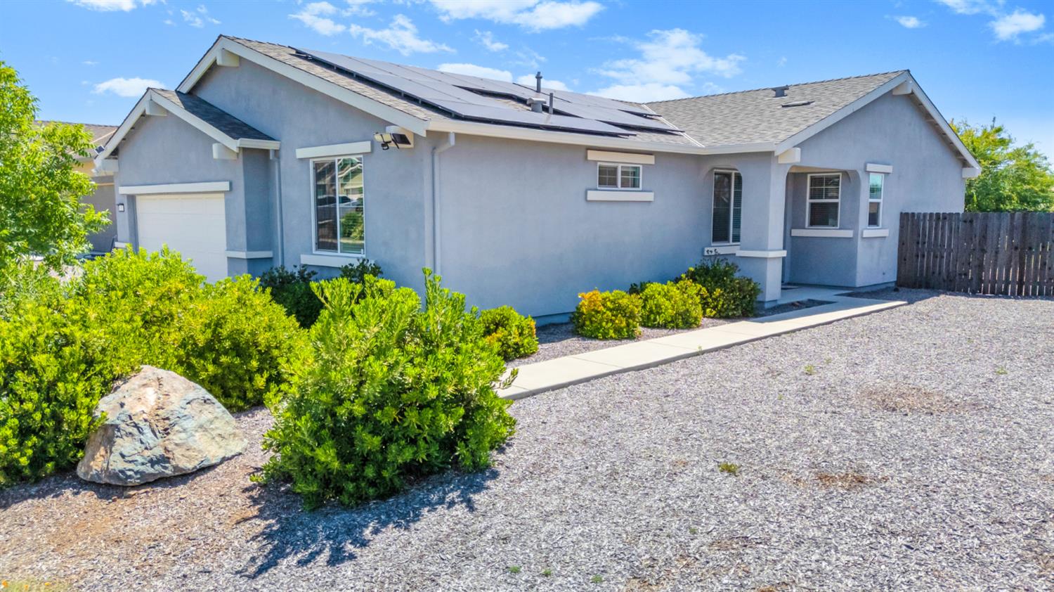 123 Raccoon Hollow Loop, Copperopolis, CA 95228