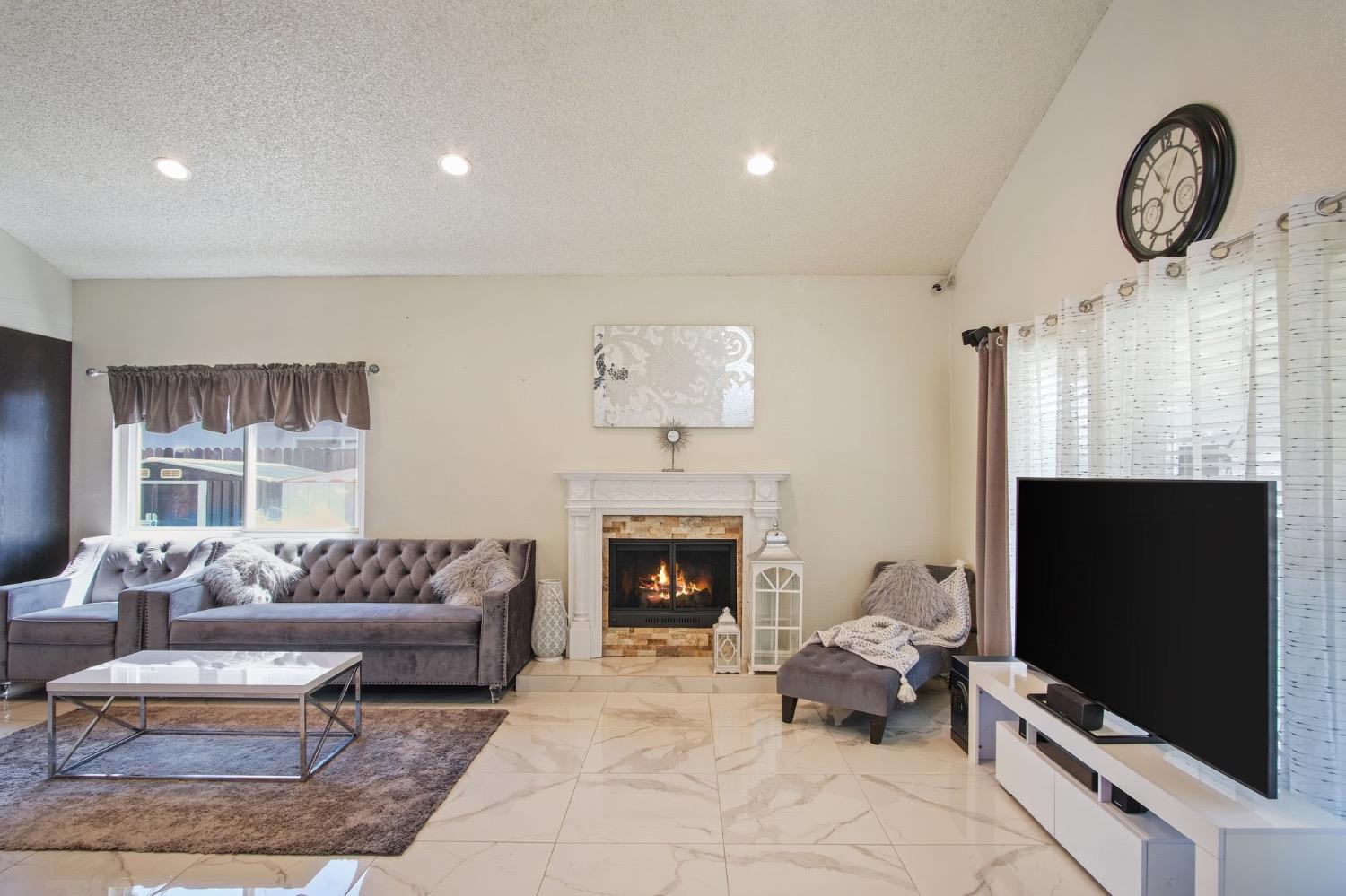 685 Bennington Ave, Turlock, CA 95382