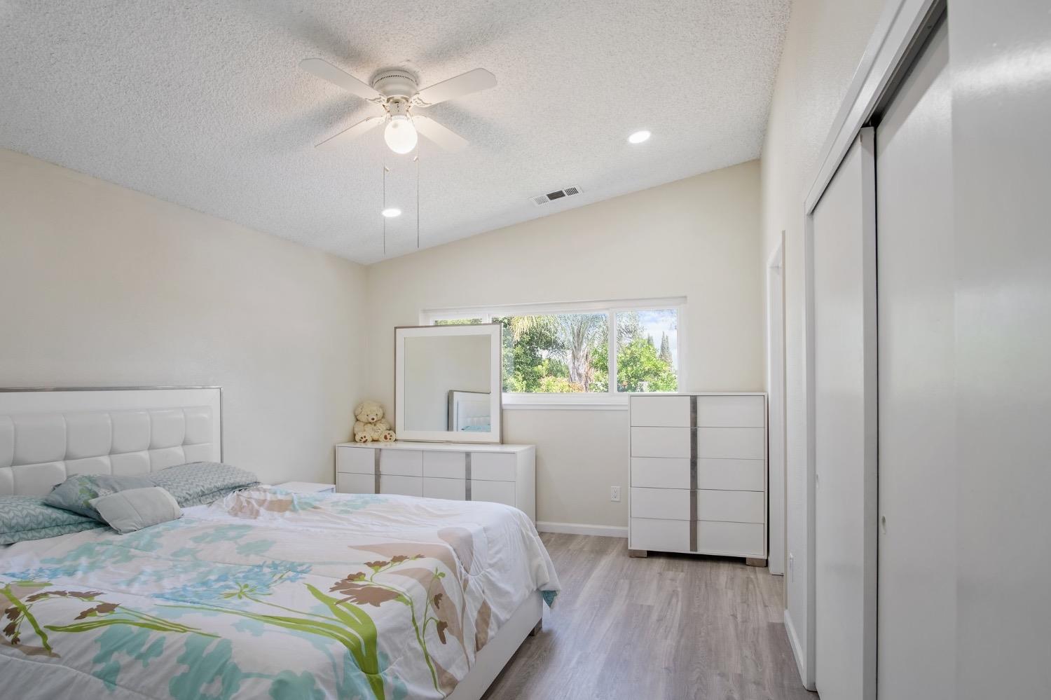 685 Bennington Ave, Turlock, CA 95382