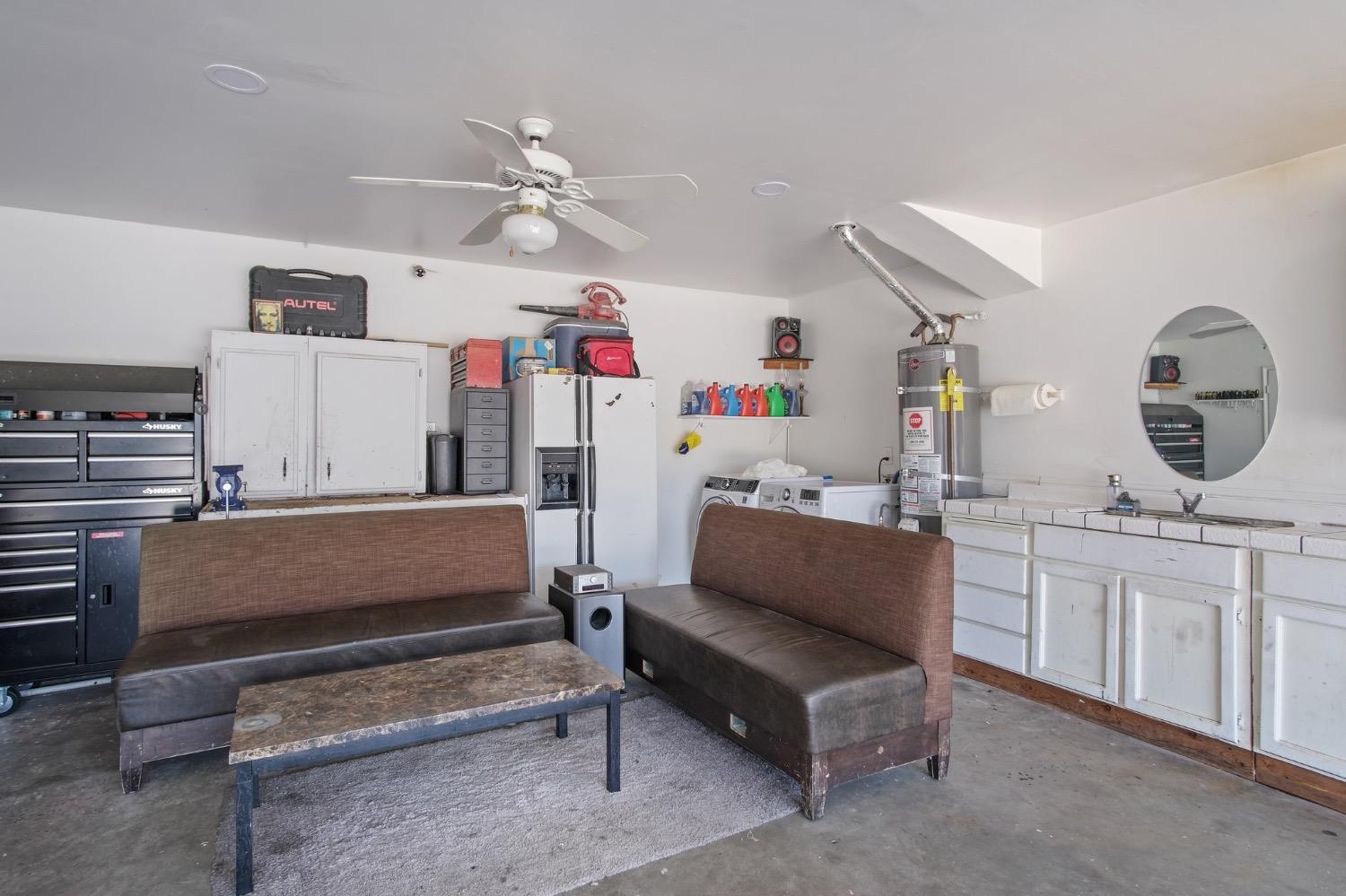 685 Bennington Ave, Turlock, CA 95382