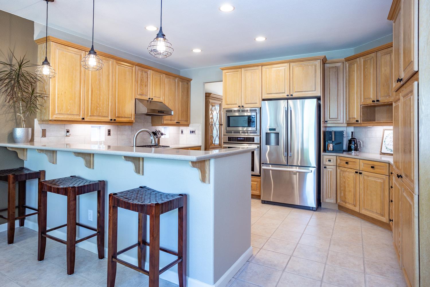 2713 Veneto Dr, Modesto, CA 95356