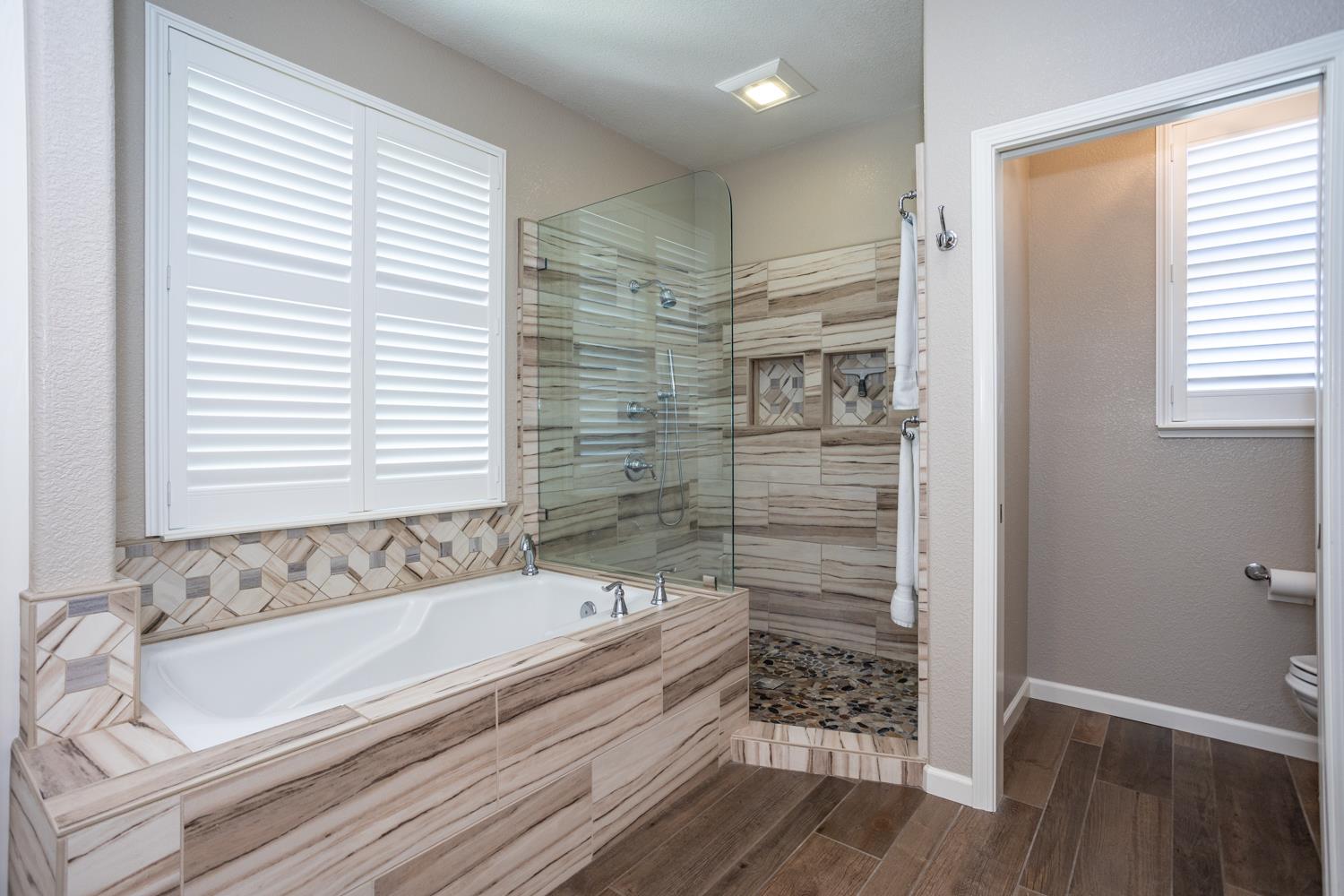 2713 Veneto Dr, Modesto, CA 95356