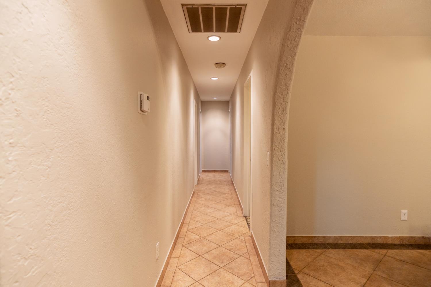 1581 W Cardella Rd, Merced, CA 95348