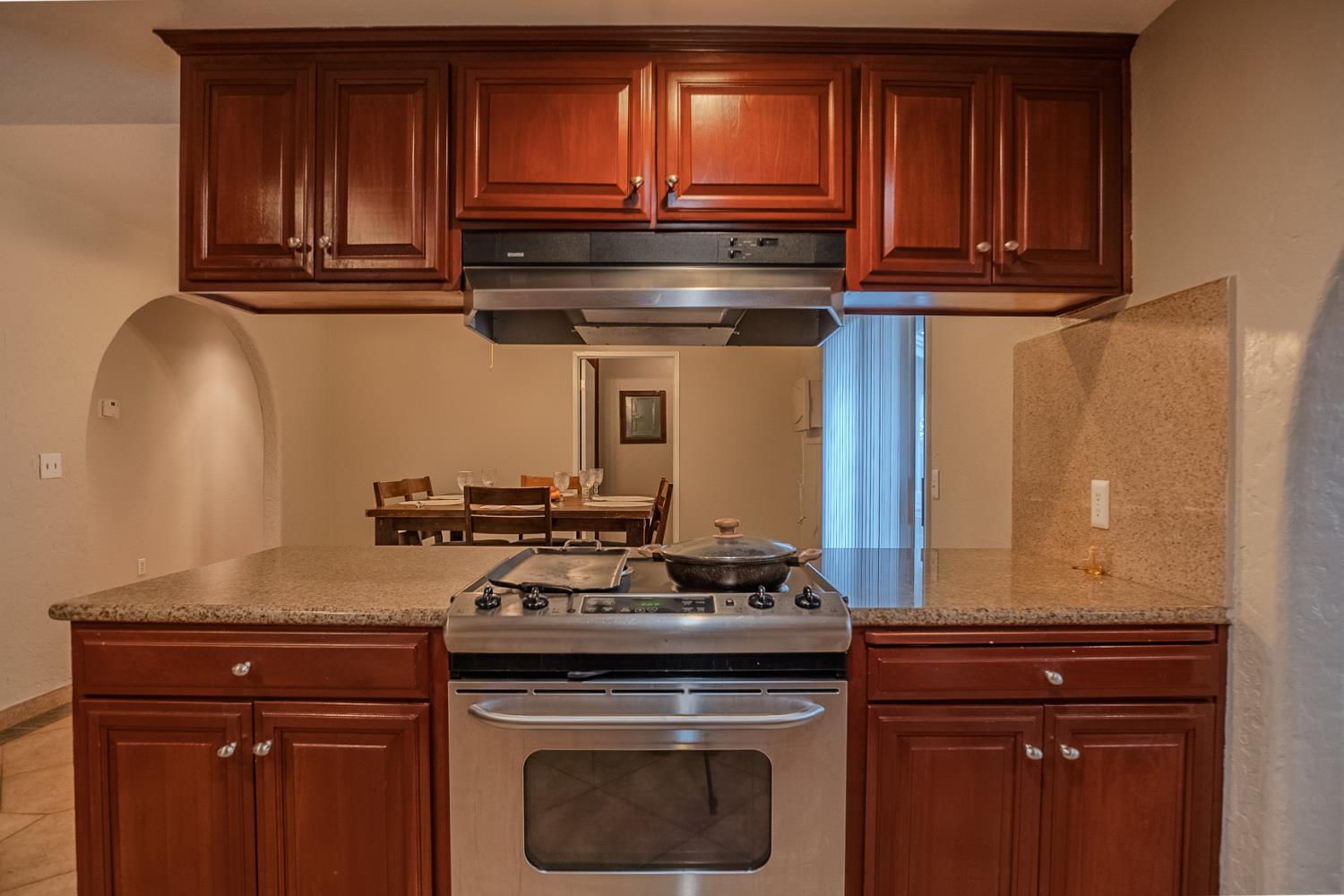 1581 W Cardella Rd, Merced, CA 95348