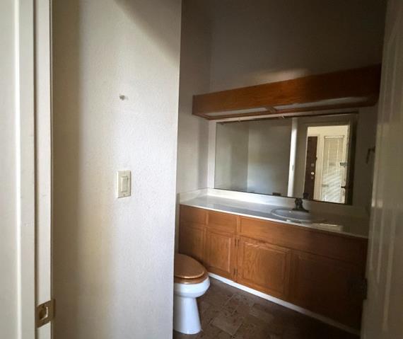 501 Rose Ave #18, Modesto, CA 95355