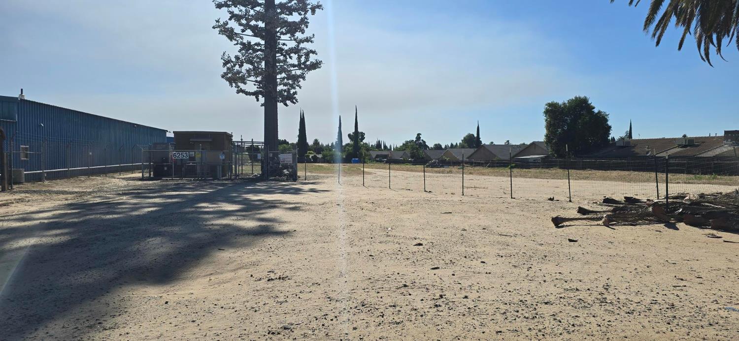 6253 N Winton Way, Winton, CA 95388