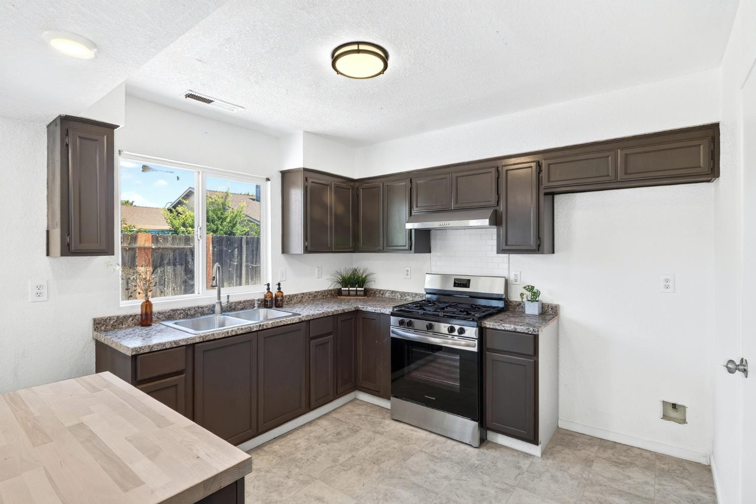 177 San Pedro St, Merced, CA 95341