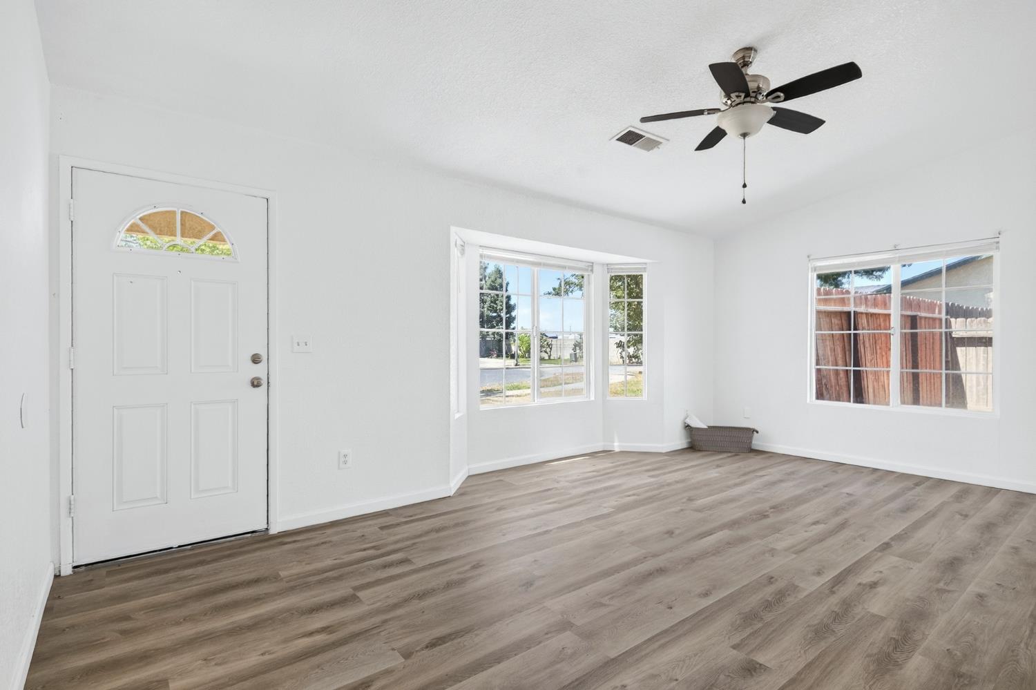 177 San Pedro St, Merced, CA 95341