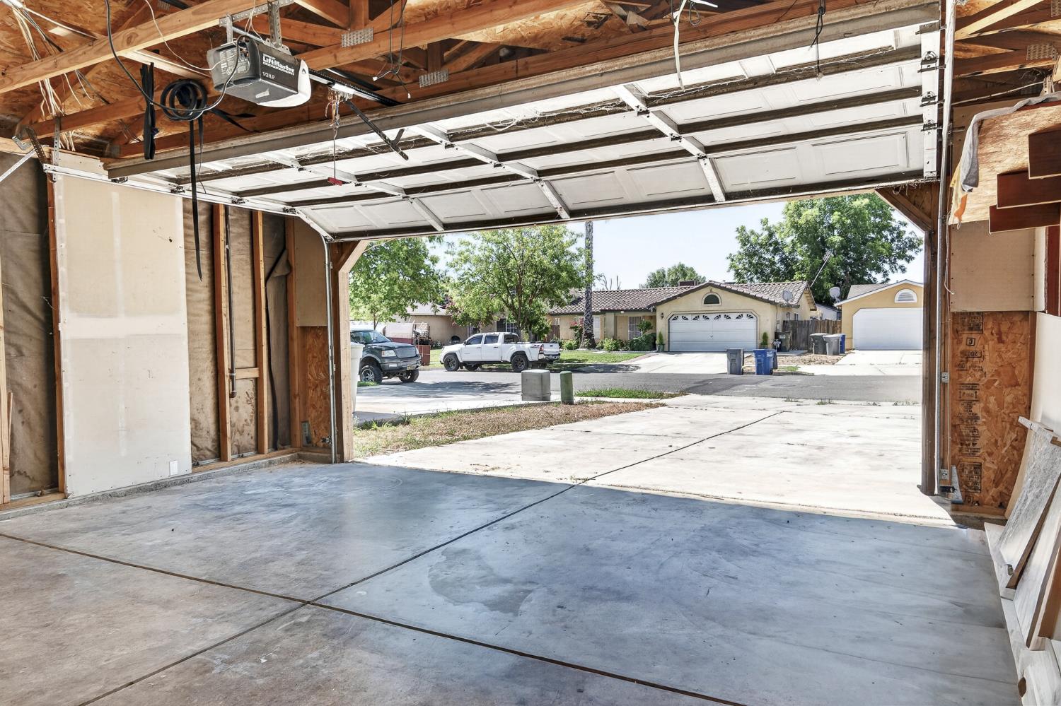 177 San Pedro St, Merced, CA 95341