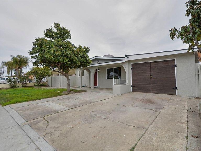 842 Vermont Ave, Los Banos, CA 93635