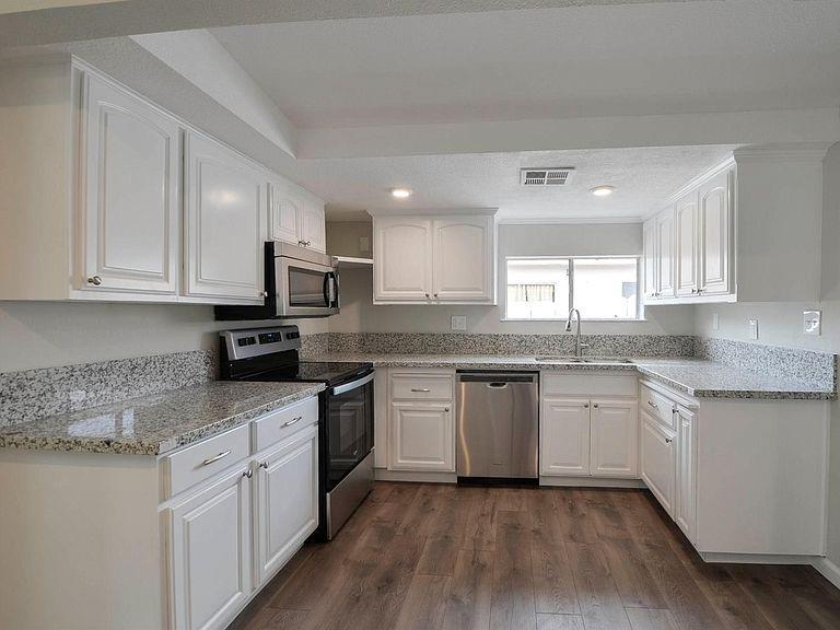 842 Vermont Ave, Los Banos, CA 93635