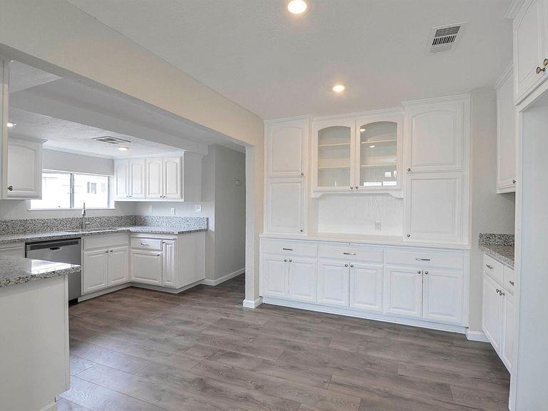 842 Vermont Ave, Los Banos, CA 93635