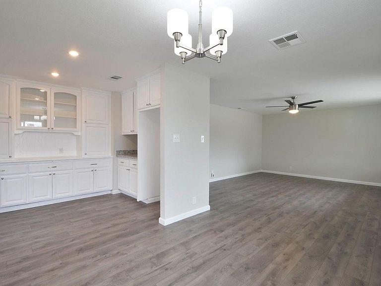 842 Vermont Ave, Los Banos, CA 93635