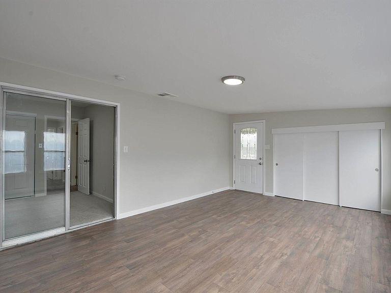 842 Vermont Ave, Los Banos, CA 93635
