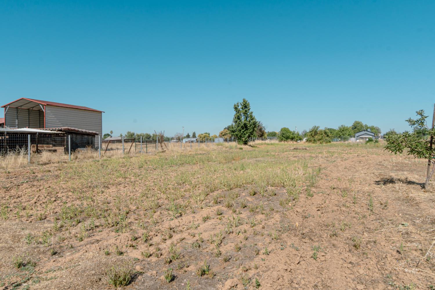 17702 Seabright Dr, Madera, CA 93638