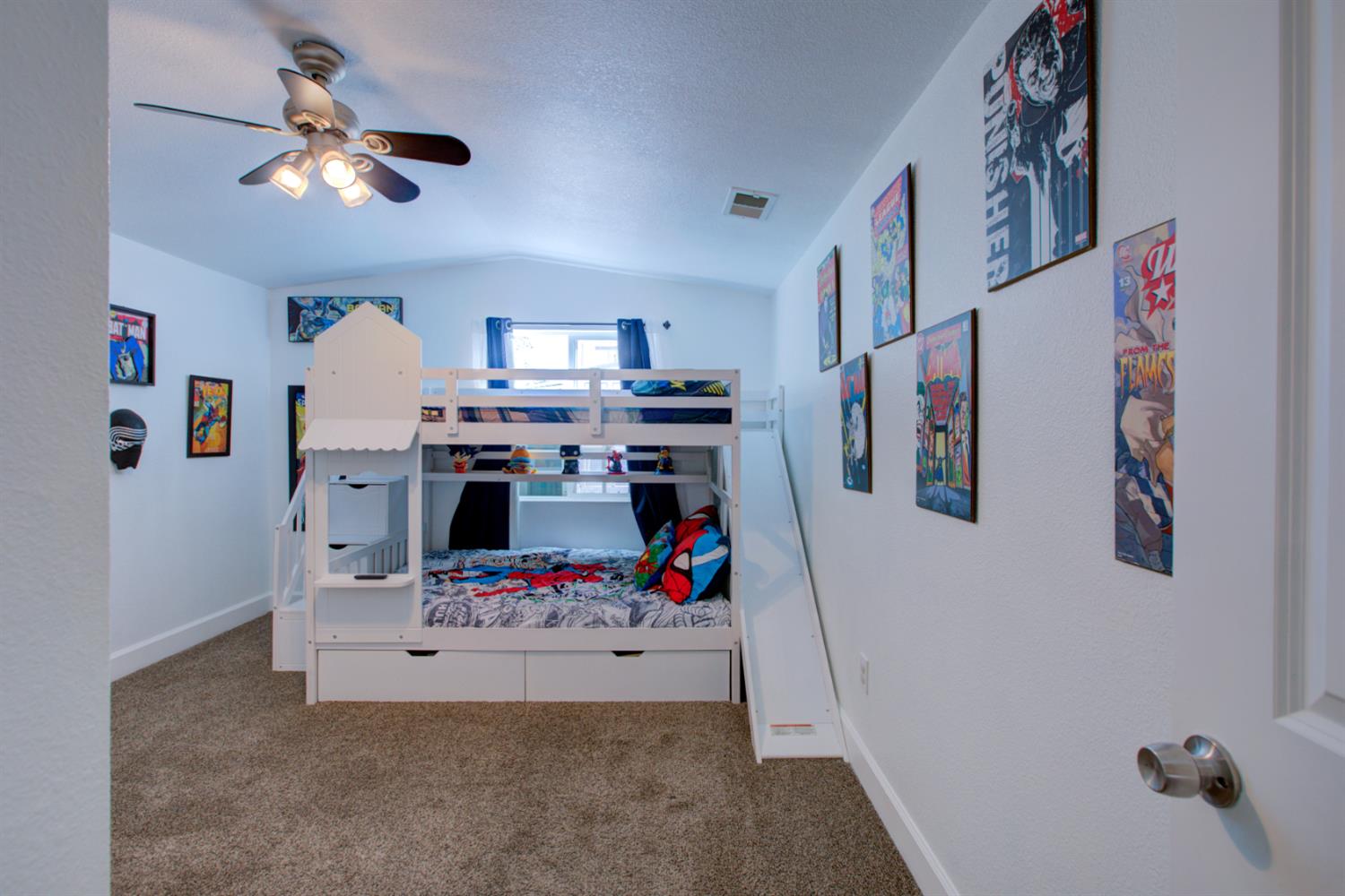 2468 6th St, Hughson, CA 95326