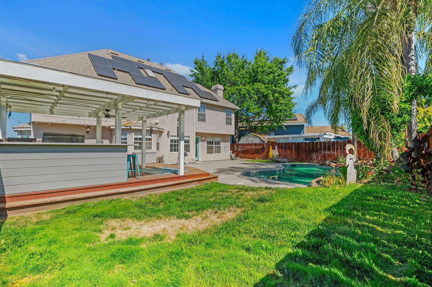 966 Shelly Ct, Ripon, CA 95366