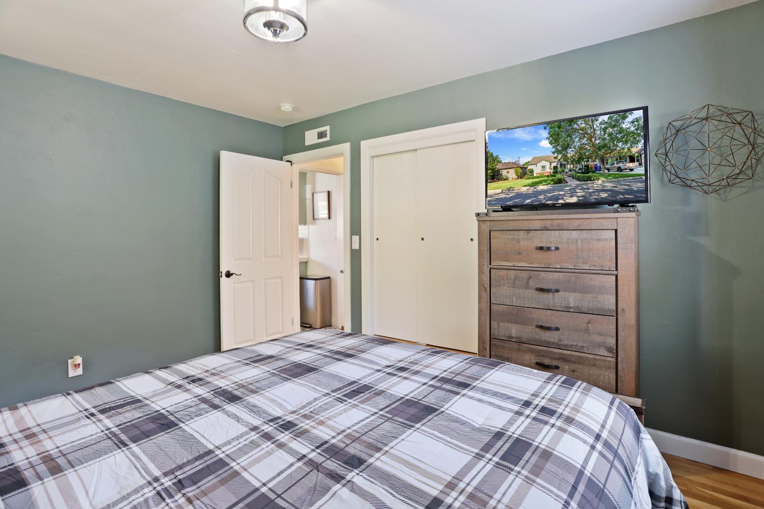 612 N Thor St, Turlock, CA 95380