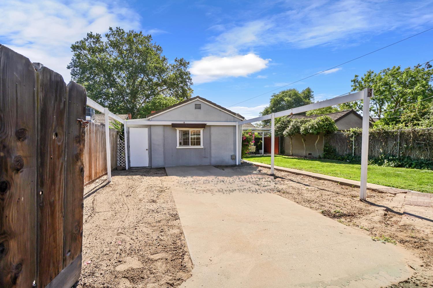 612 N Thor St, Turlock, CA 95380