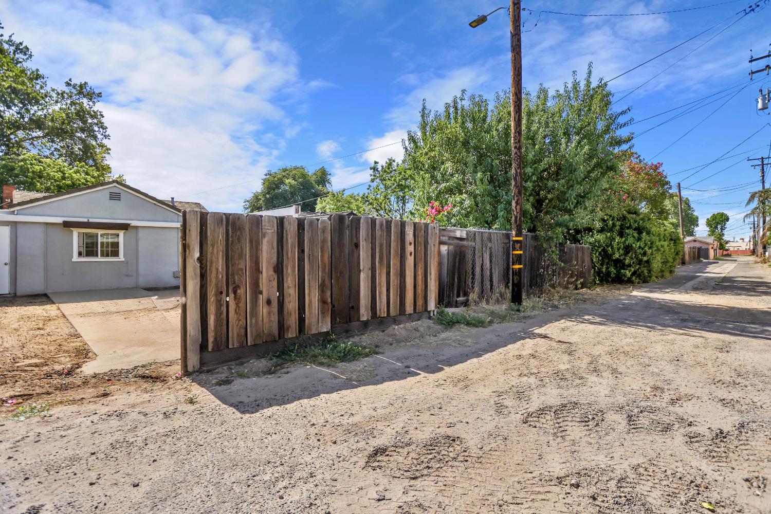 612 N Thor St, Turlock, CA 95380