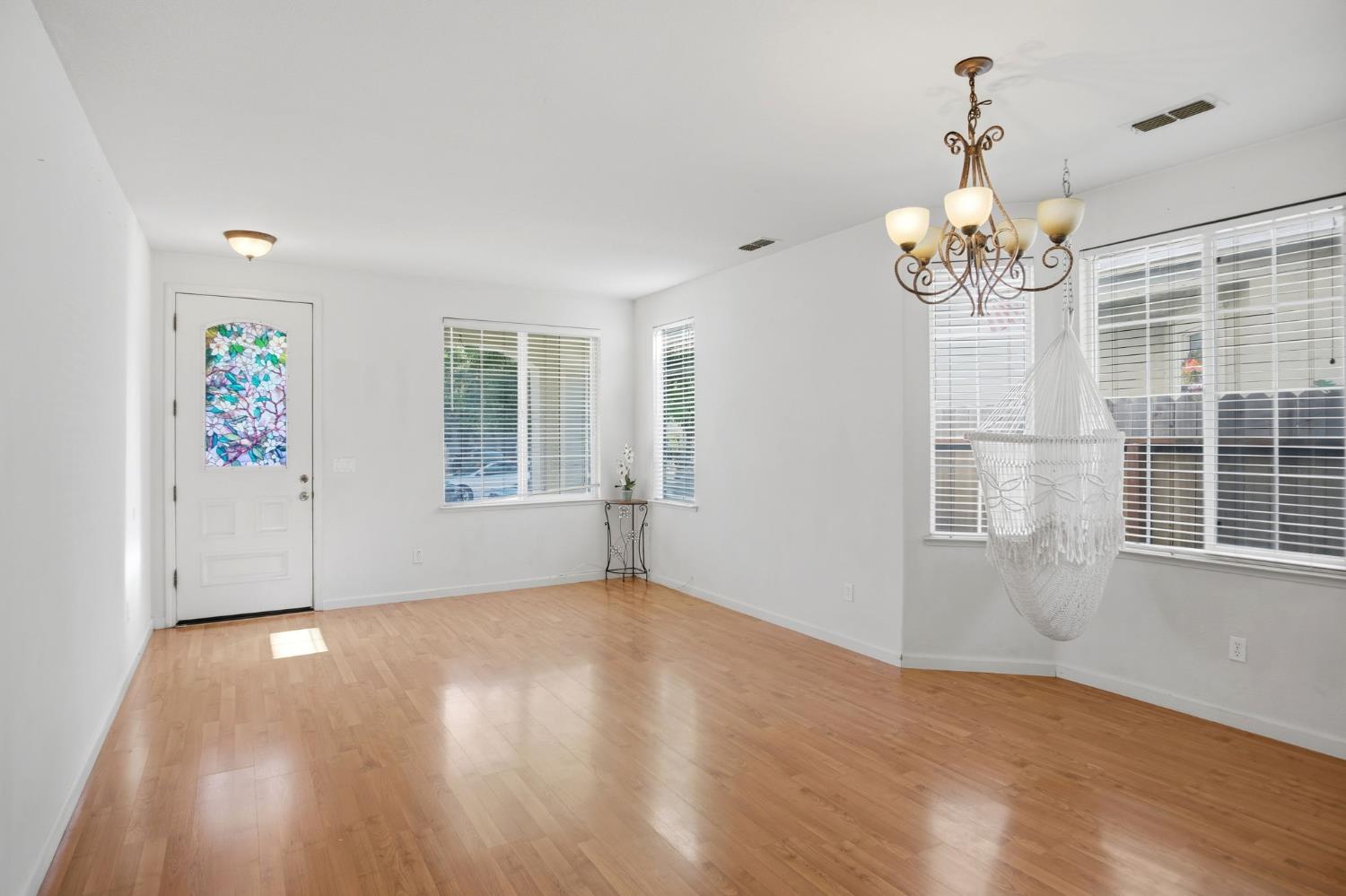 3648 Fallview Ave, Ceres, CA 95307