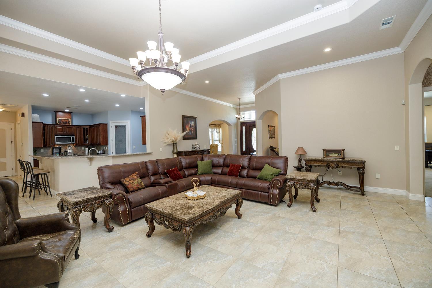 1350 Burman Dr, Turlock, CA 95382