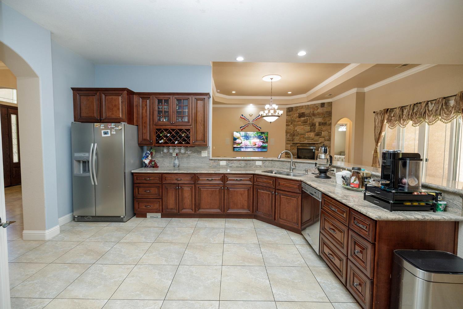 1350 Burman Dr, Turlock, CA 95382