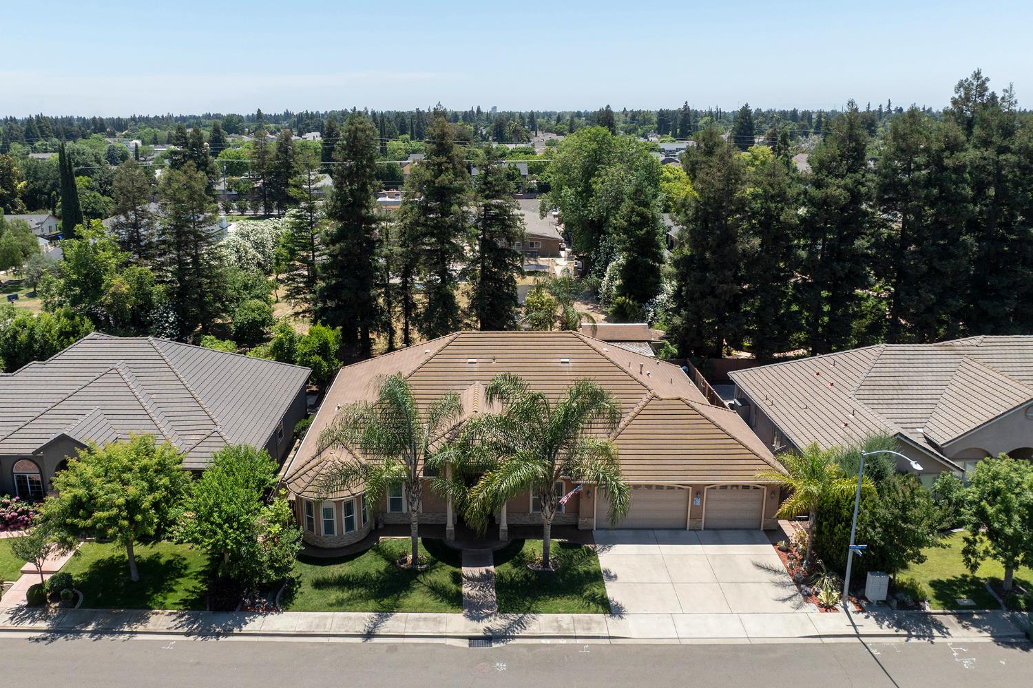 1350 Burman Dr, Turlock, CA 95382