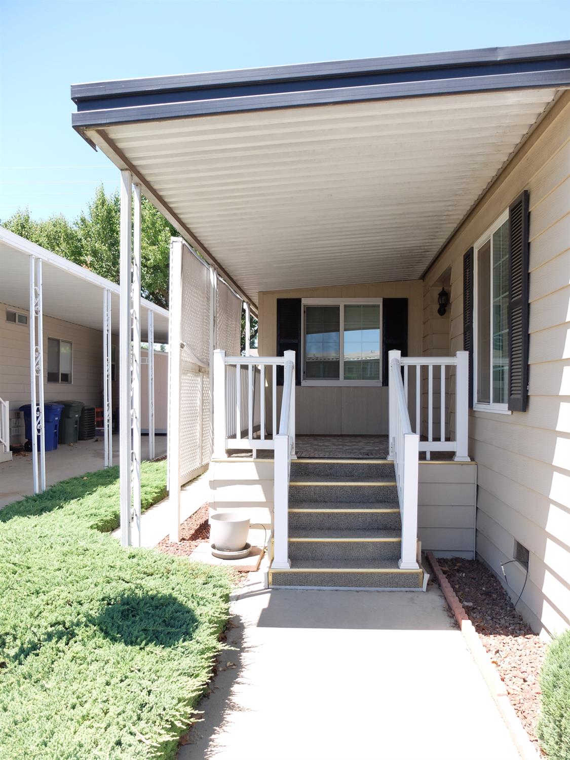 1925 Diamond Head Dr, Modesto, CA 95355