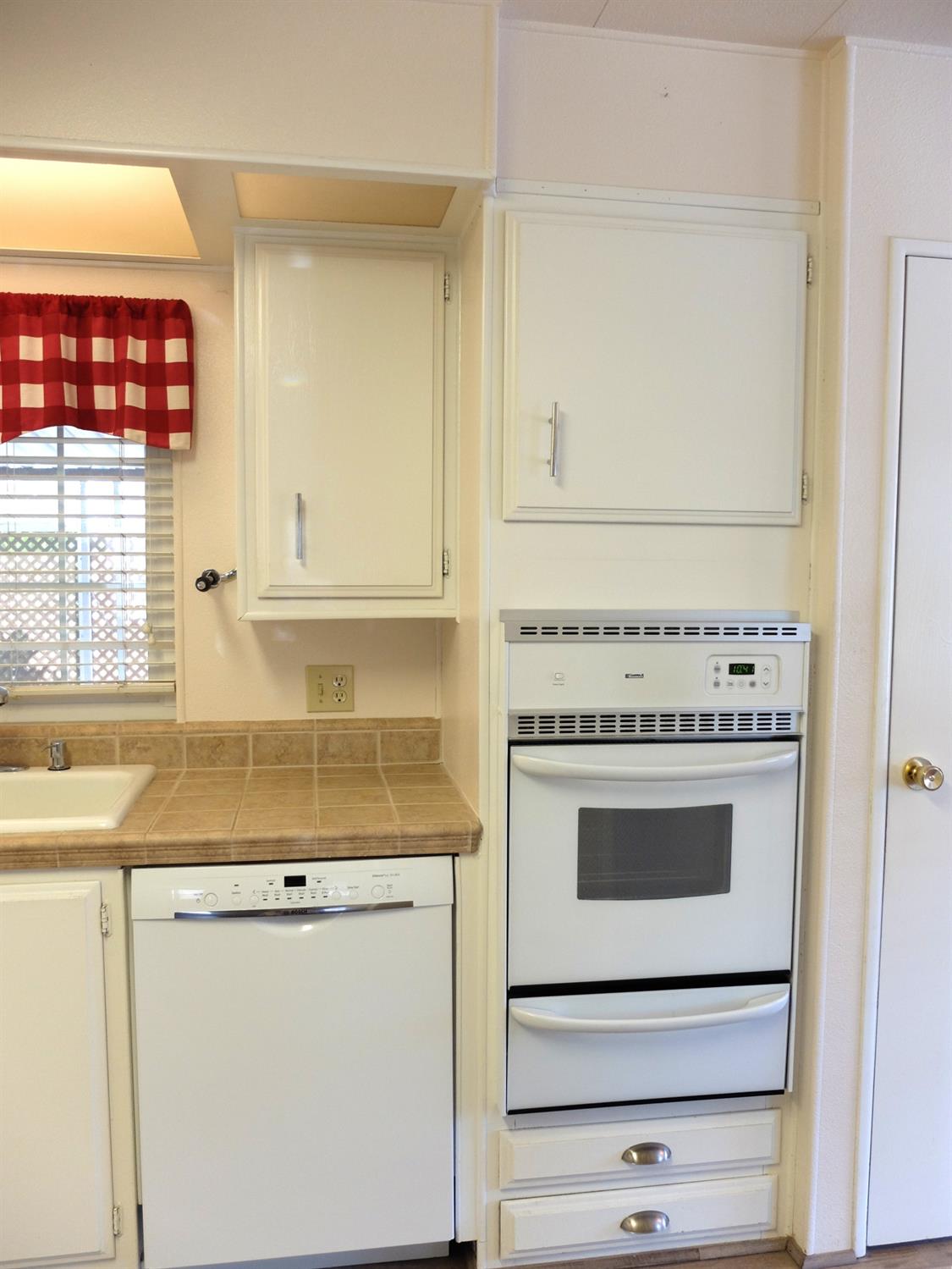 1925 Diamond Head Dr, Modesto, CA 95355