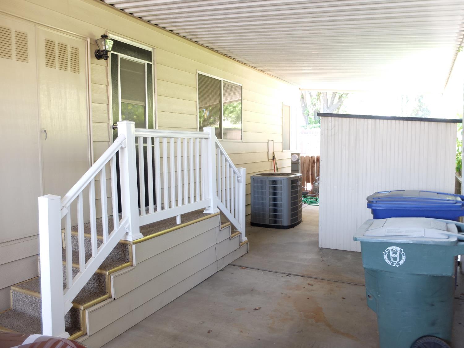1925 Diamond Head Dr, Modesto, CA 95355